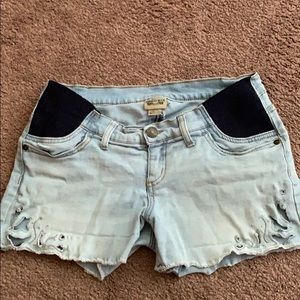 Maternity jeans shorts